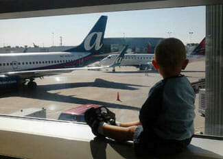 orlandovacation_toddler-airplane