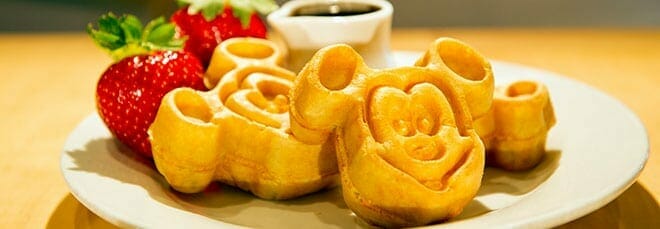disney-world-mickey-waffles