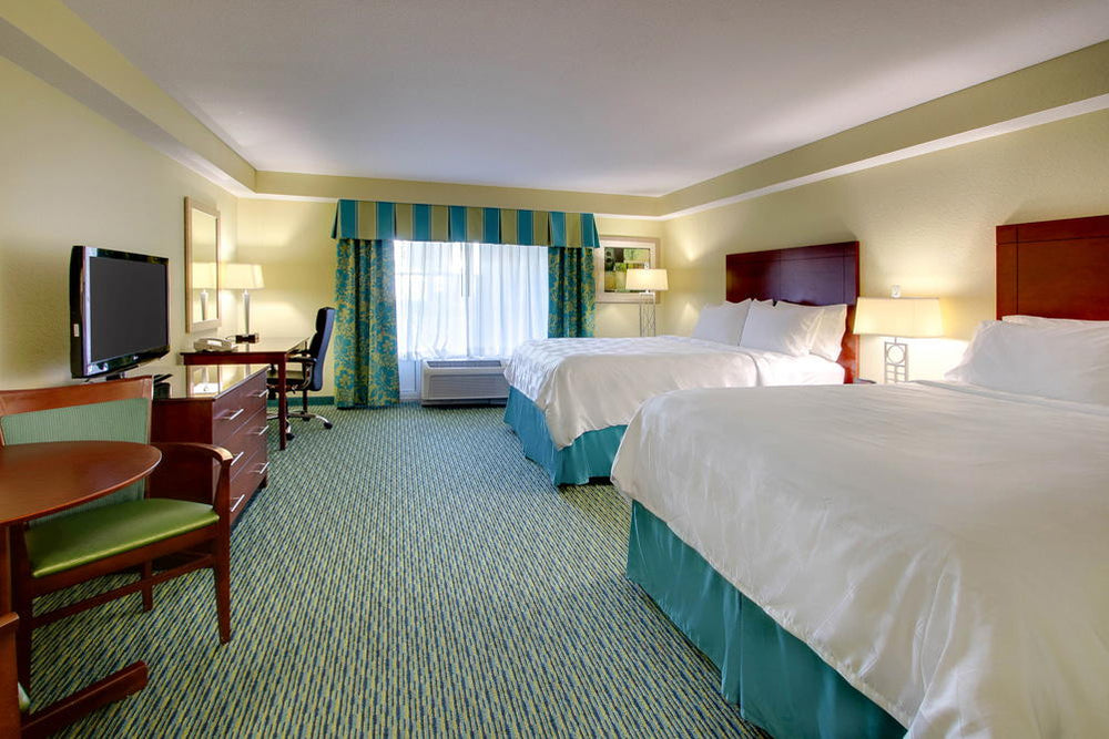 Orlando Hotels - Holiday Inn Lake Buena Vista