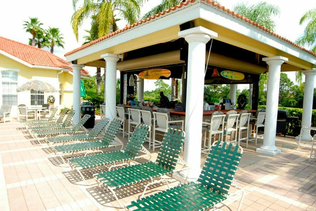 Emerald Island Vacation Town Home Pool Bar