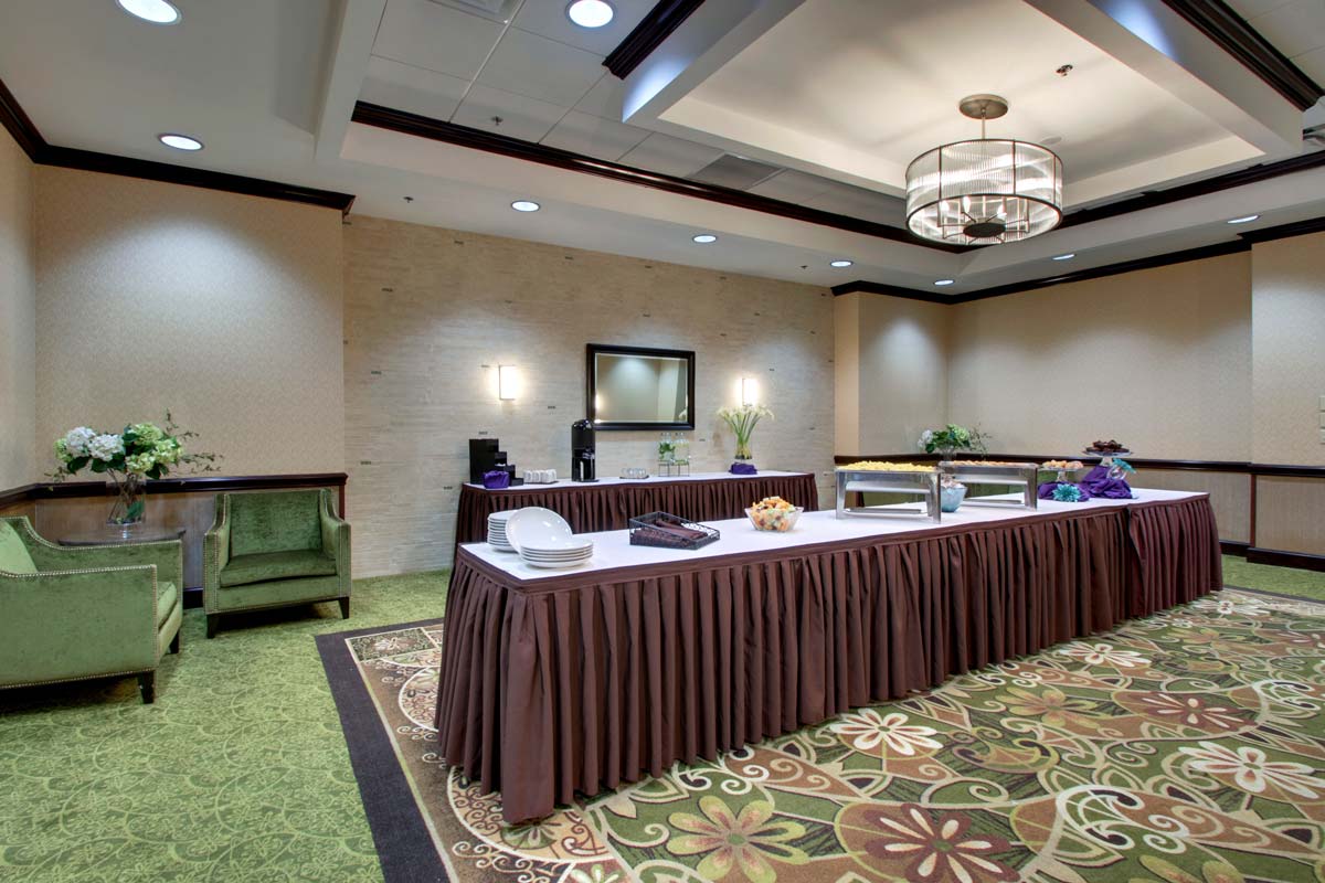 Hyatt-Lake-Buena-Vista-Hotel-Meeting-Room_Pre-Function-Space