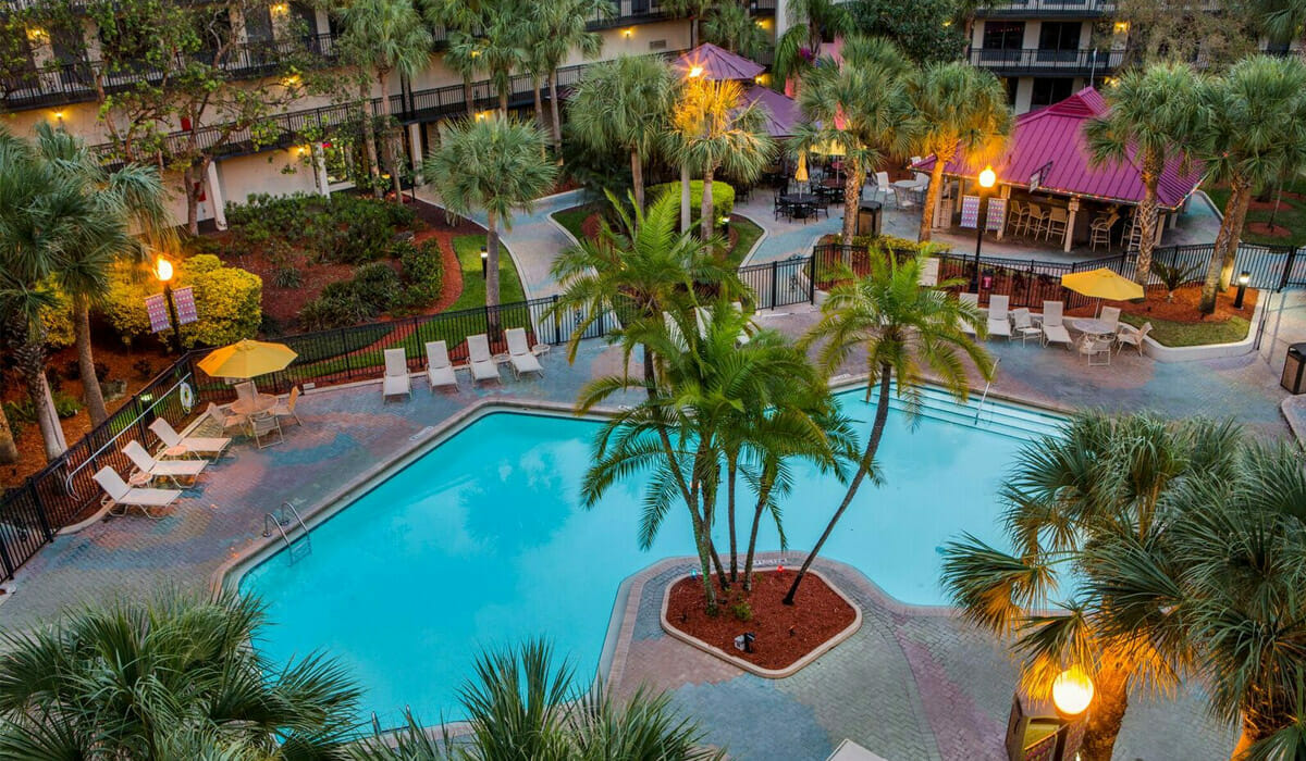 Royale Parc Suites Orlando Hotel Pool Top View B
