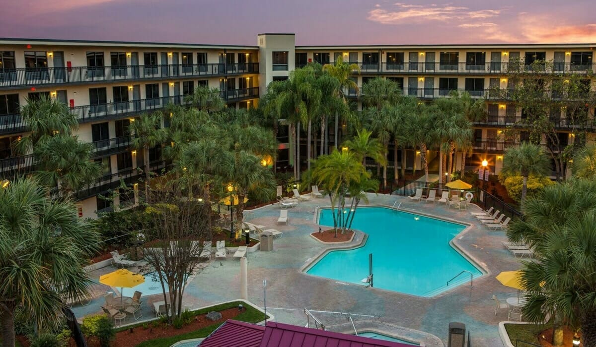 Royale Parc Suites Orlando Hotel Pool Top View