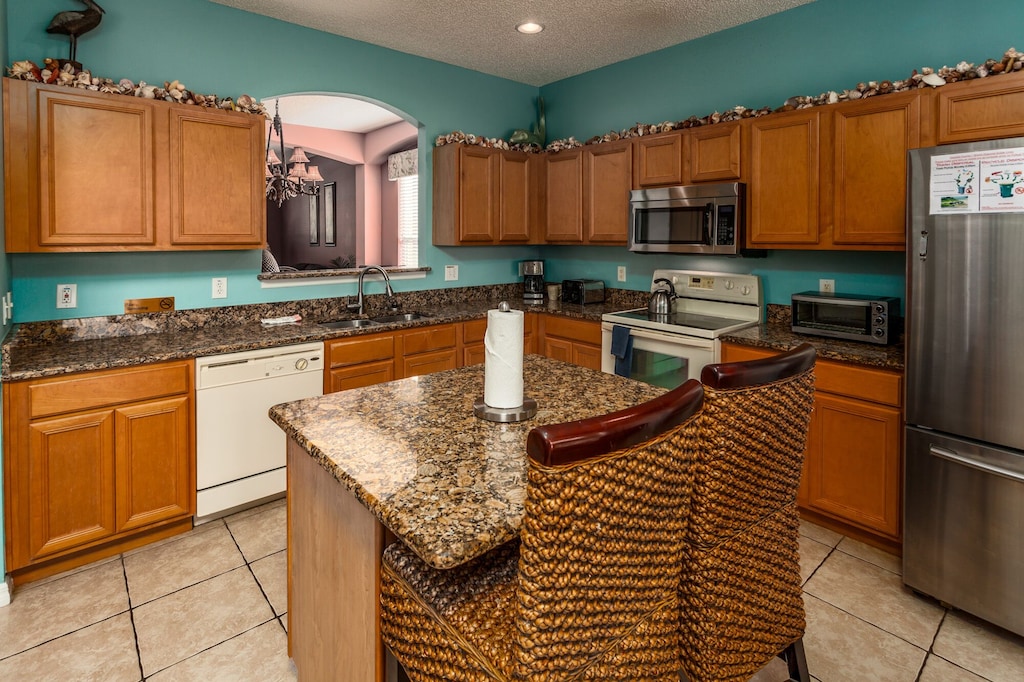 Orlando Vacation Home with Game Room Kitchen
